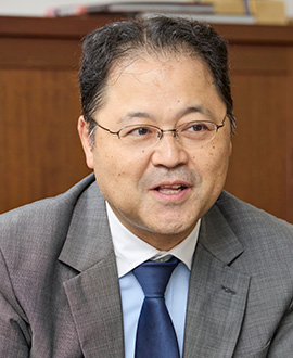 聞き手1